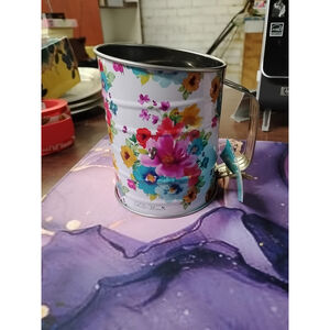 The Pioneer Woman Breezy Blossom Stainless Steel Flour Sifter Hand Held NEW